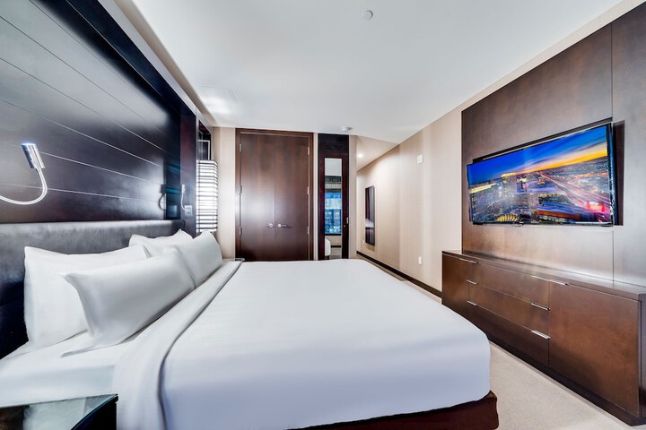 Room 101 of 124