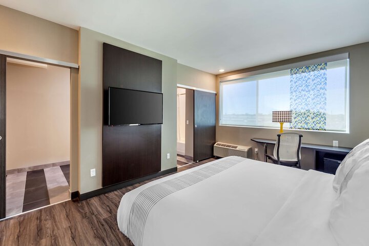 Room 20 of 27