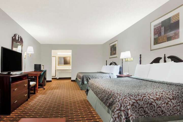 Room 16 of 17