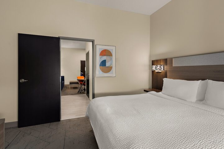 Room 16 of 45