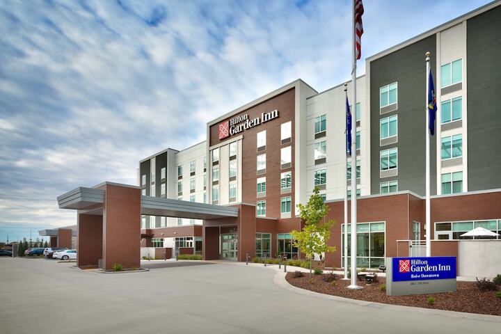 Hotel 2 of 32