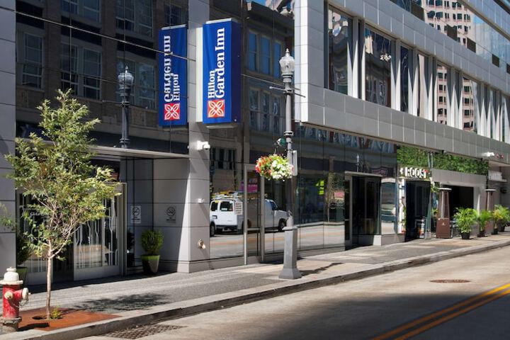 Hilton Garden Inn Pittsburgh Downtown