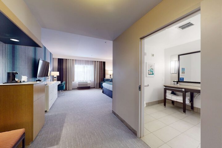 Room 46 of 71