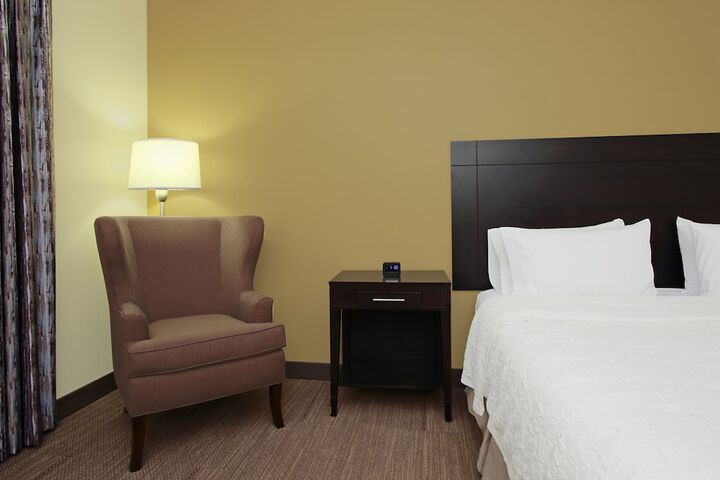 Room 18 of 33