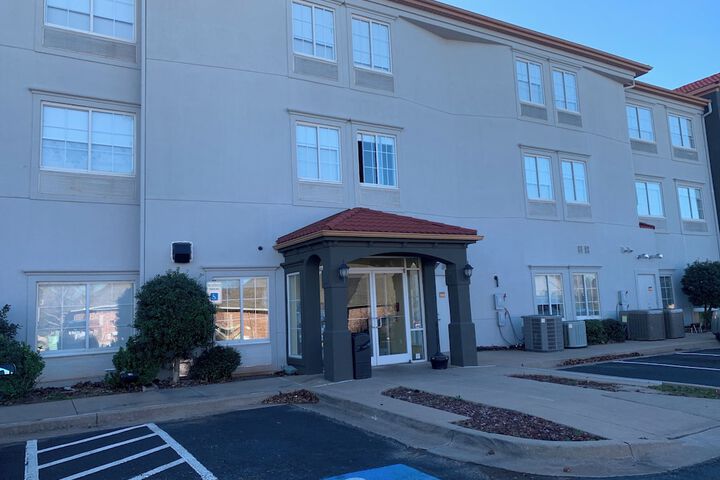 Hotel 4 of 49