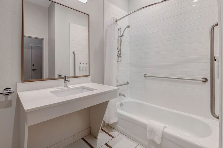 Fairfield Inn & Suites by Marriott Greenwood