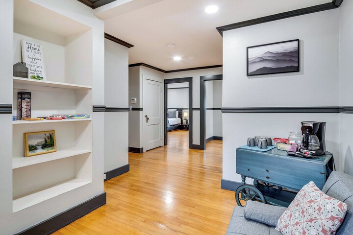 Bright Brevard Home Near Downtown & Trails