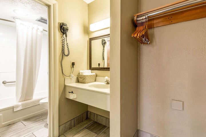 Econo Lodge Berea