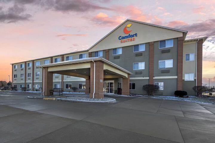 Hotel 3 of 27