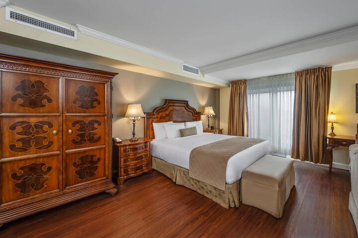 Hotel Brossard an Ascend Collection Hotel