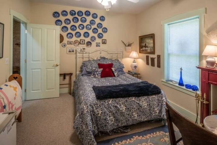 Stone Haus Bed & Breakfast