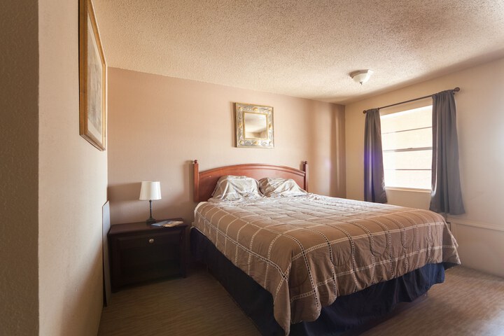 Room 14 of 19