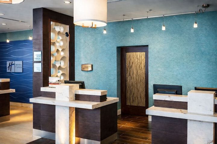 Holiday Inn Express at Monterey Bay by IHG