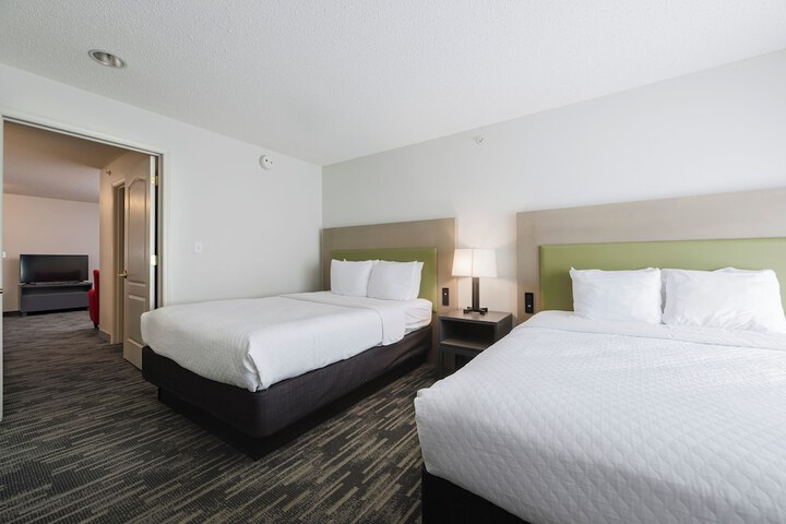 Country Inn & Suites by Radisson Lake George (Queensbury), NY