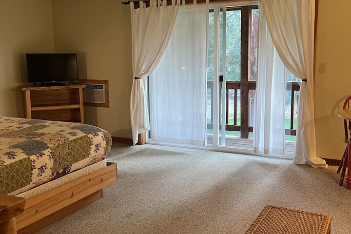 Room 49 of 210