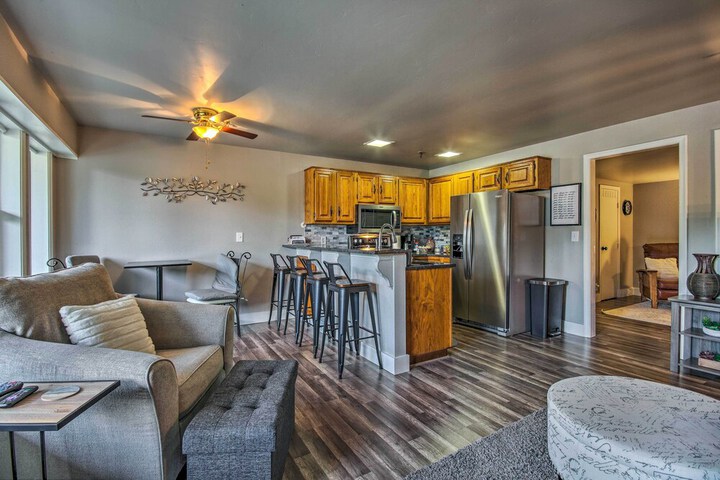 Pool Access: Condo w / Patio in Afton