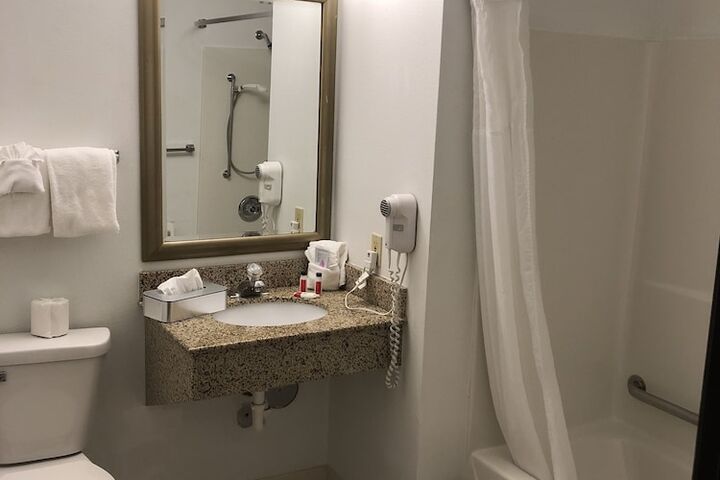 Room 41 of 49