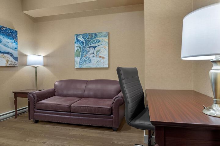 Best Western Plus Fredericton Hotel & Suites