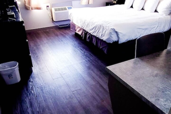 Room 41 of 53