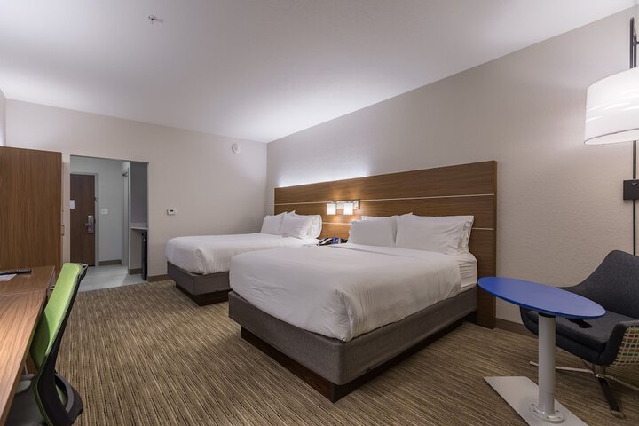Holiday Inn Express and Suites San Marcos South by IHG