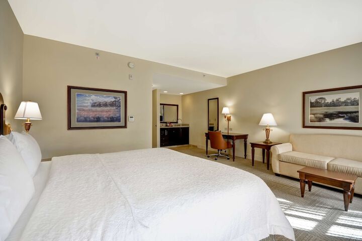 Room 42 of 72