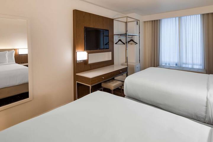 Room 14 of 21
