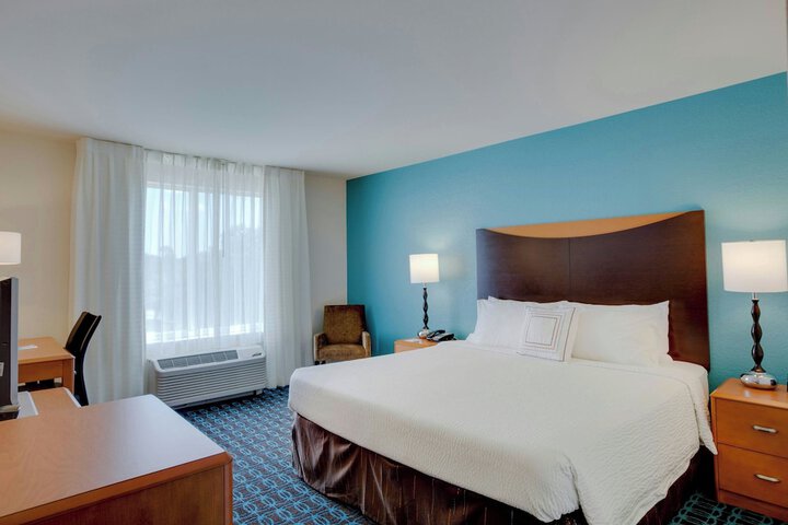 Fairfield by Marriott Inn & Suites Melbourne West / Palm Bay