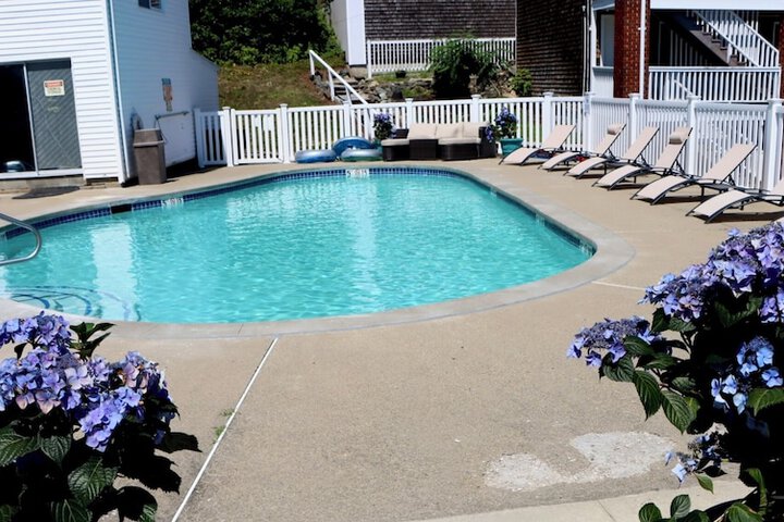 Pool 16 of 167
