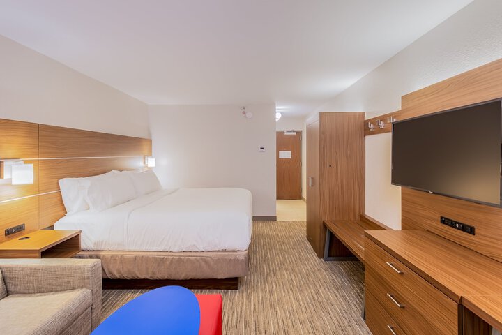 Holiday Inn Express Orange Beach by IHG