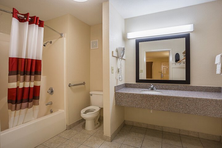 Room 20 of 31