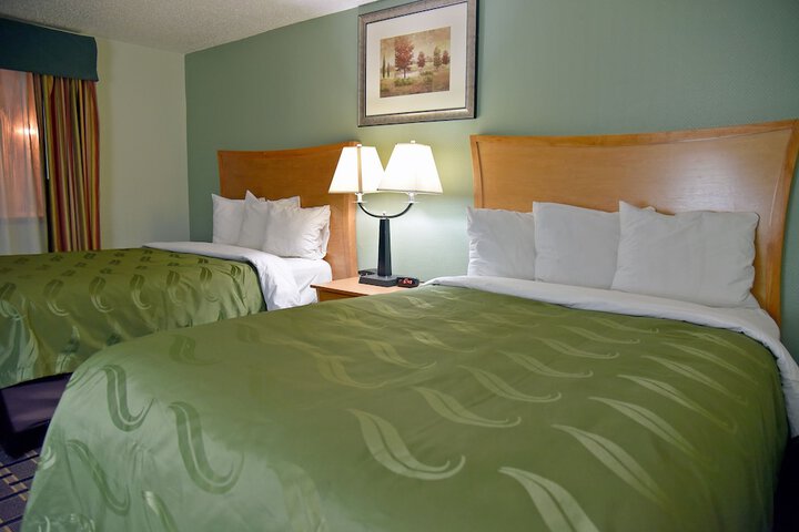 Room 30 of 75