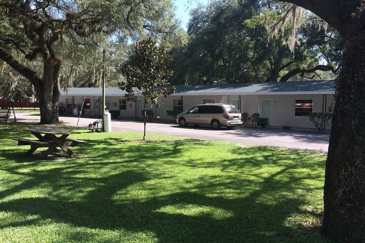 Property Grounds 16 of 17