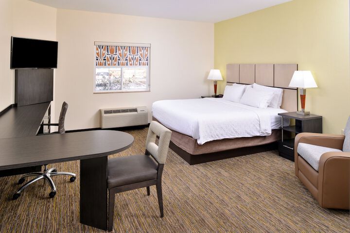 Room 41 of 49