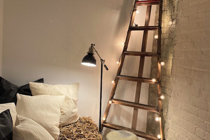 Room 47 of 81
