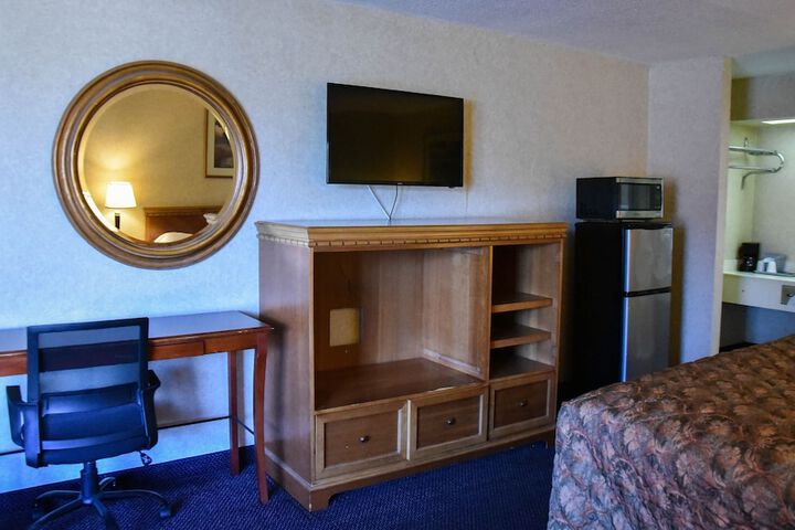 Room 23 of 46