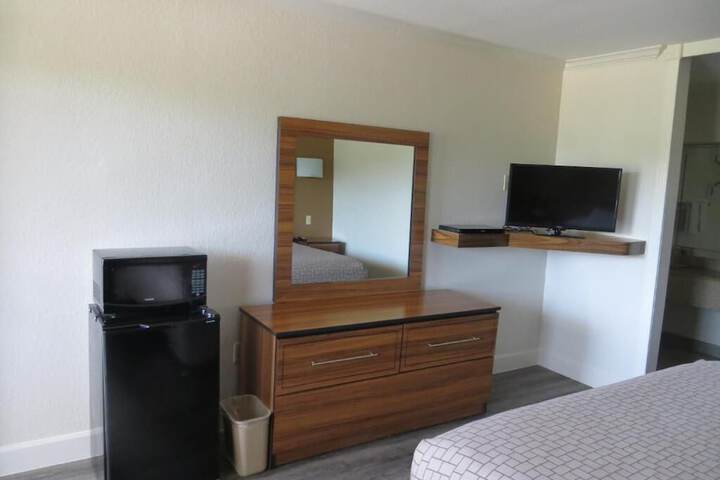 Room 11 of 31