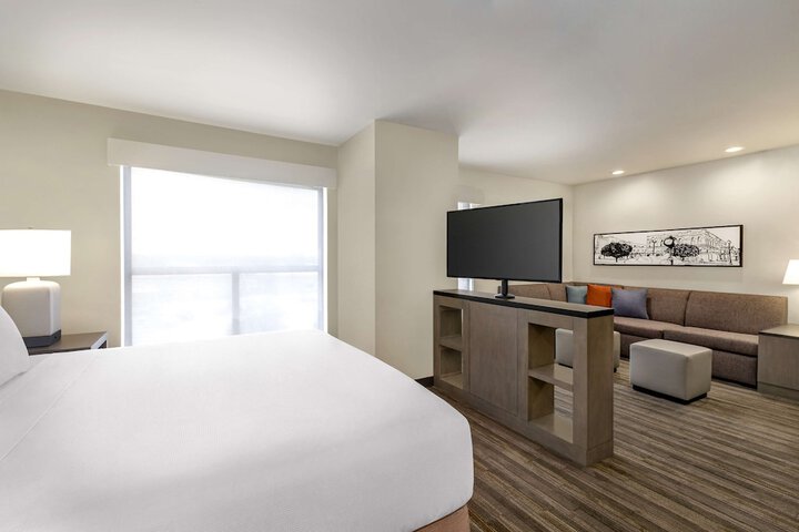 Hyatt House Bryan / College Station