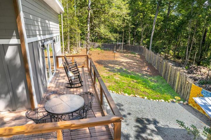 NEW Beehive Tree House Retreat