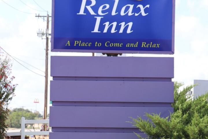 Relax Inn Mineral Wells