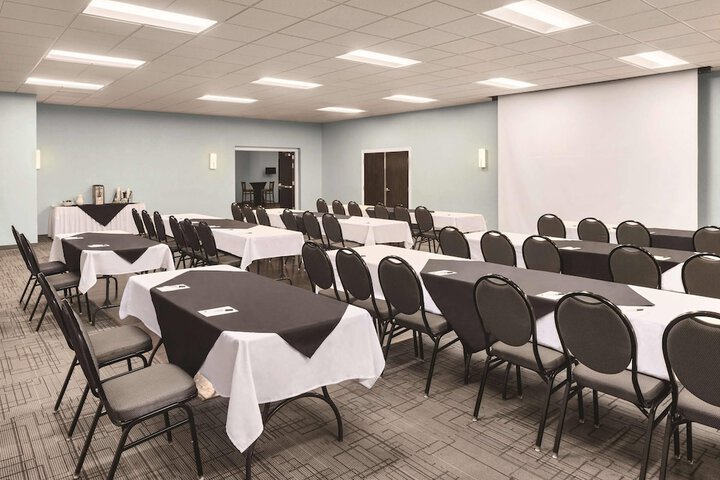 Radisson Hotel and Conference Center Fond du Lac