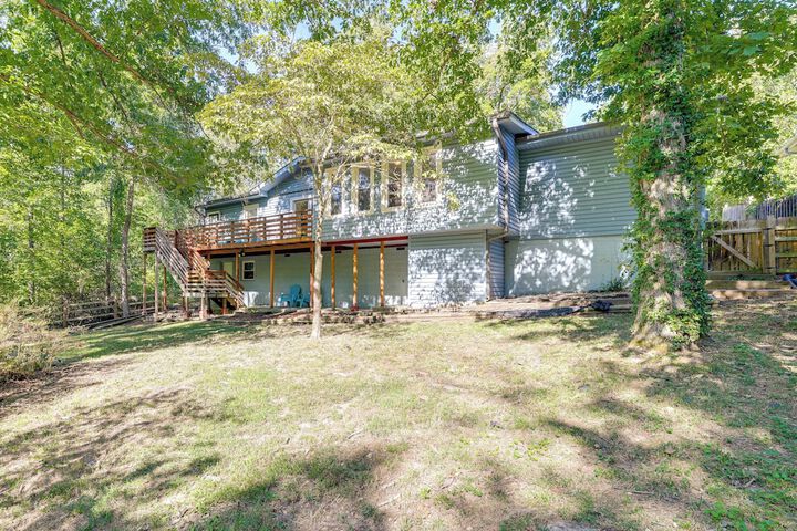 Home w / Trail Access & Fire Pit in Bella Vista!