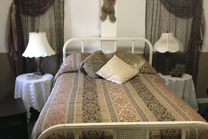 Room 37 of 41