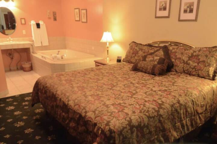 Room 14 of 24