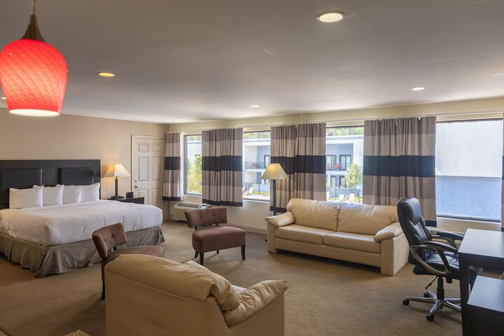Room 19 of 32