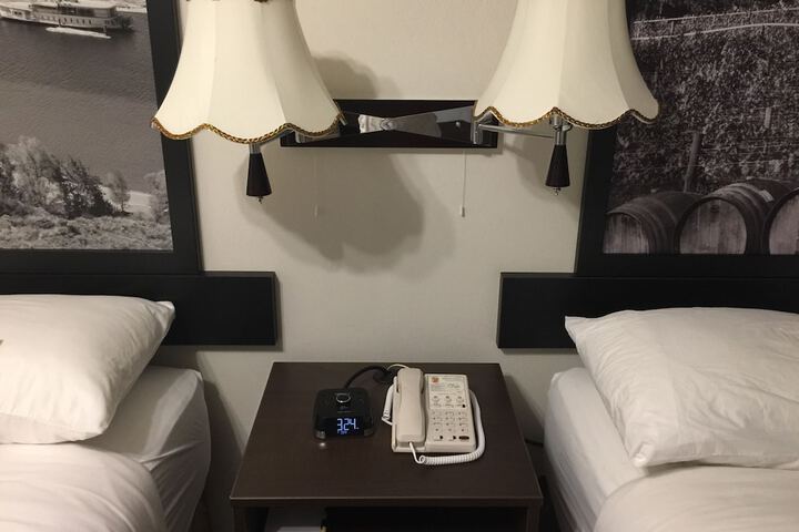Room 21 of 43