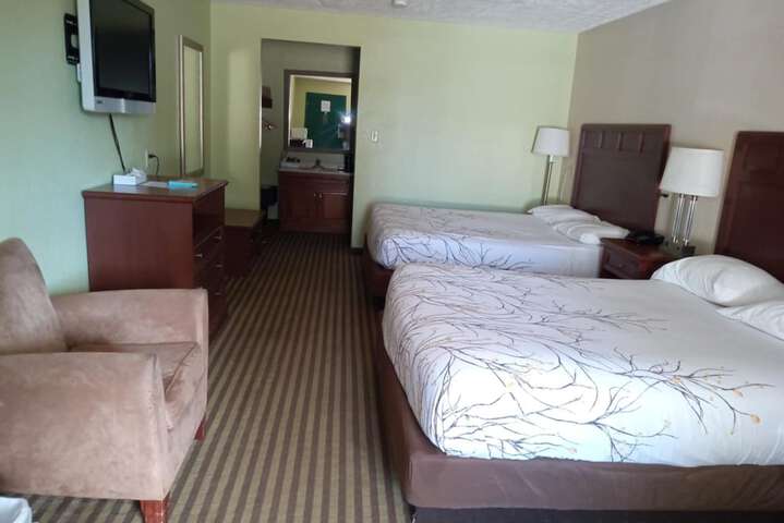 Room 20 of 25