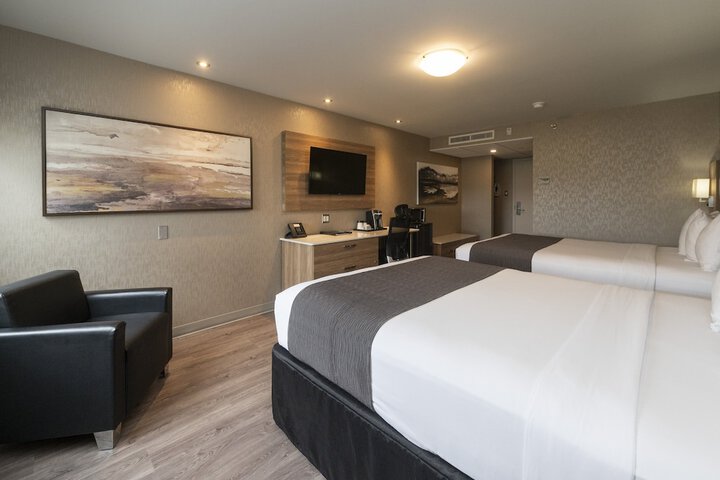 Room 16 of 77