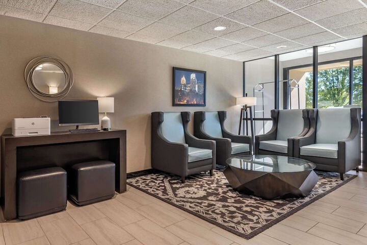 Business Center 67 of 67