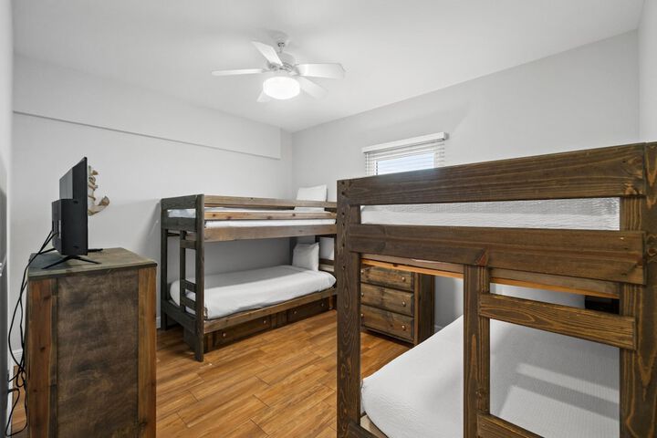 Room 214 of 284