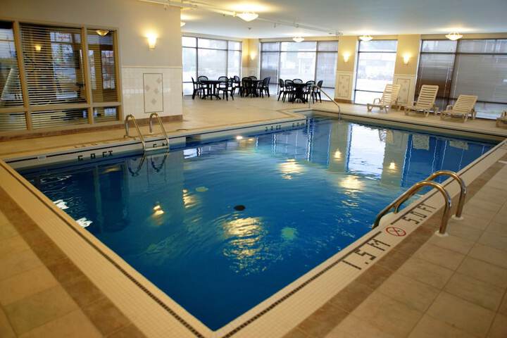 Hampton Inn & Suites by Hilton Laval